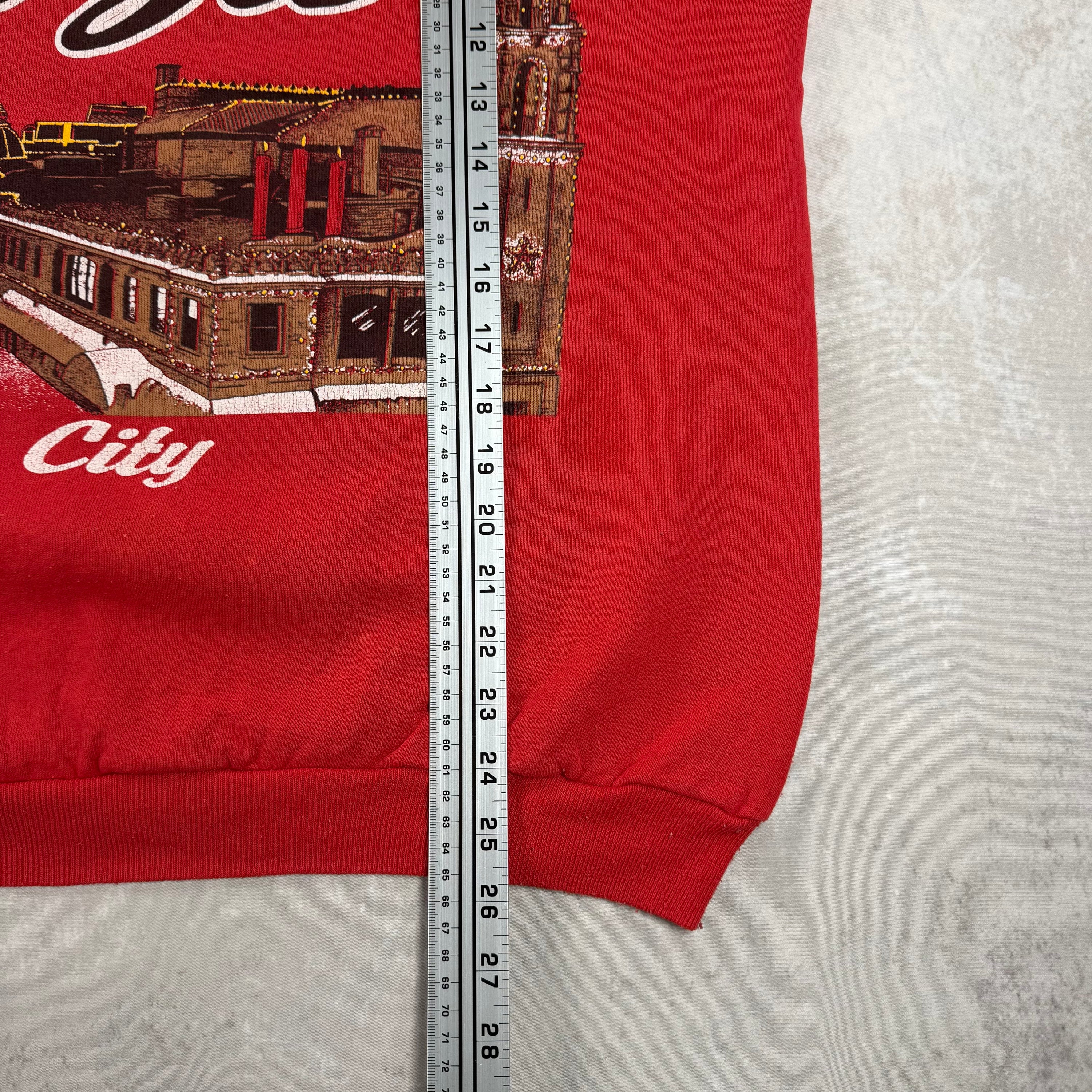 Vintage 90’s Kansas City Plaza Country Club Crewneck Sweatshirt Red (L)