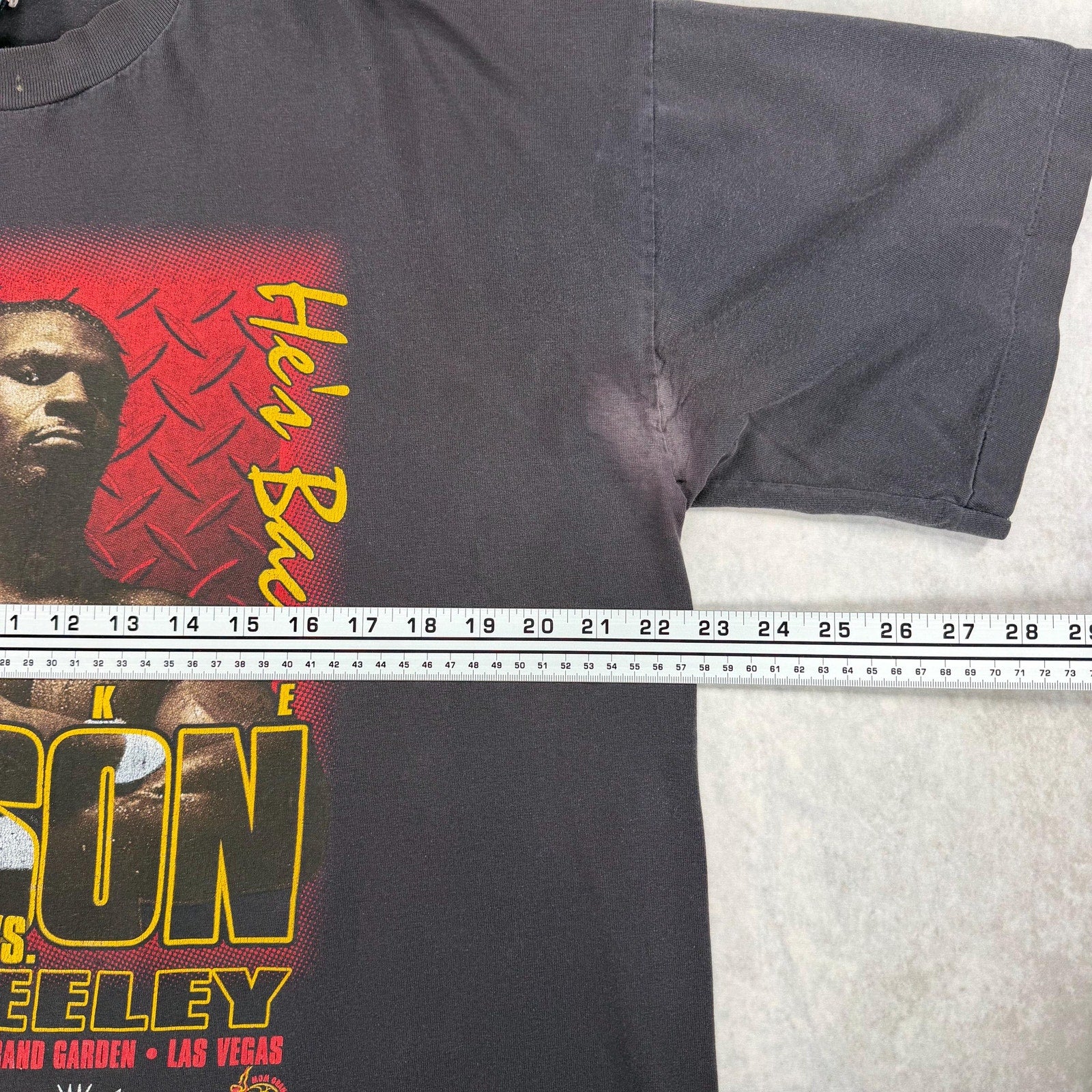 Vintage 1995 Mike Tyson vs McNeeley Boxing T-Shirt (XL)