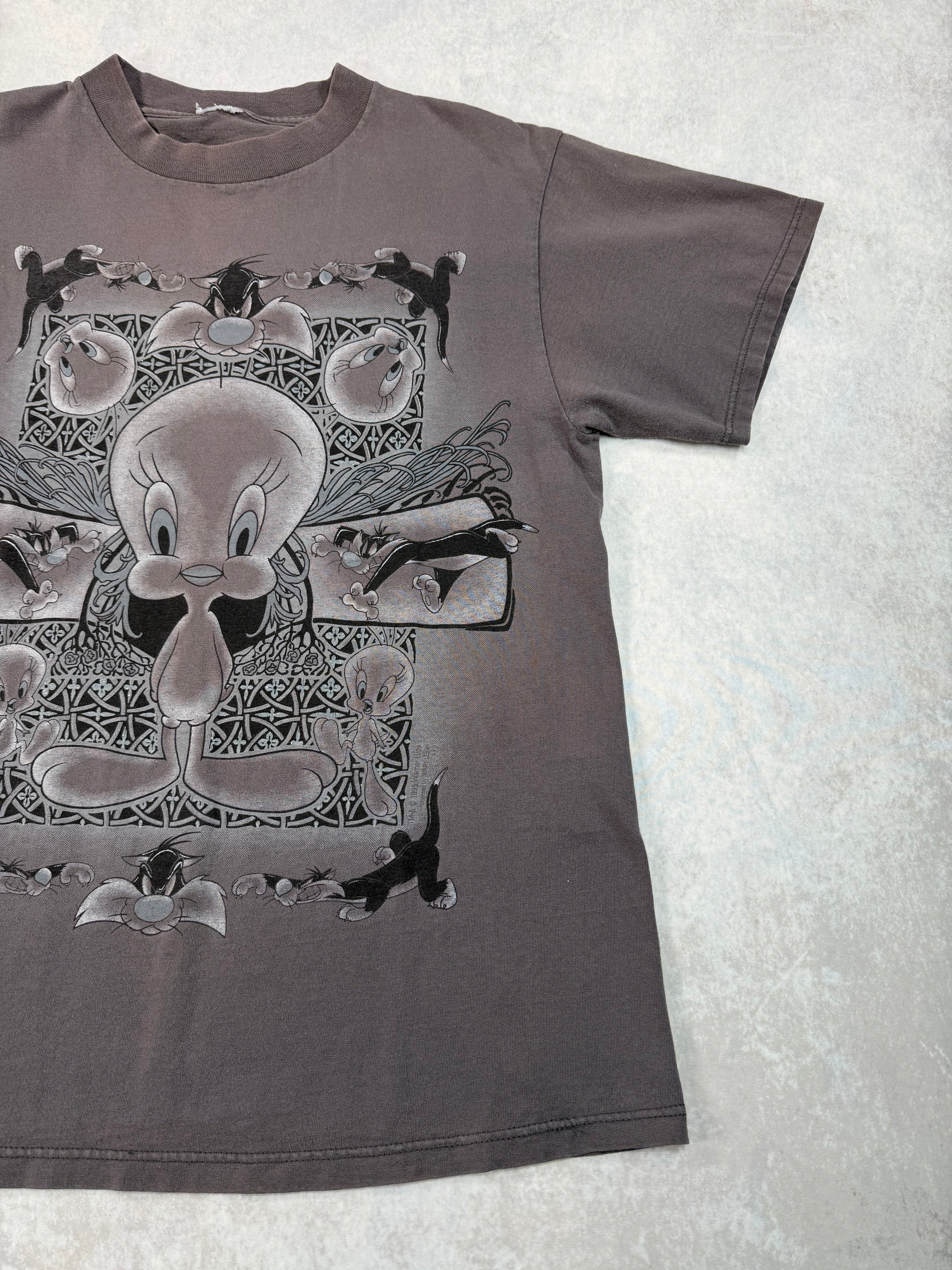 Vintage 1995 Looney Tunes Tweety Bird T-Shirt Faded Grey (L)