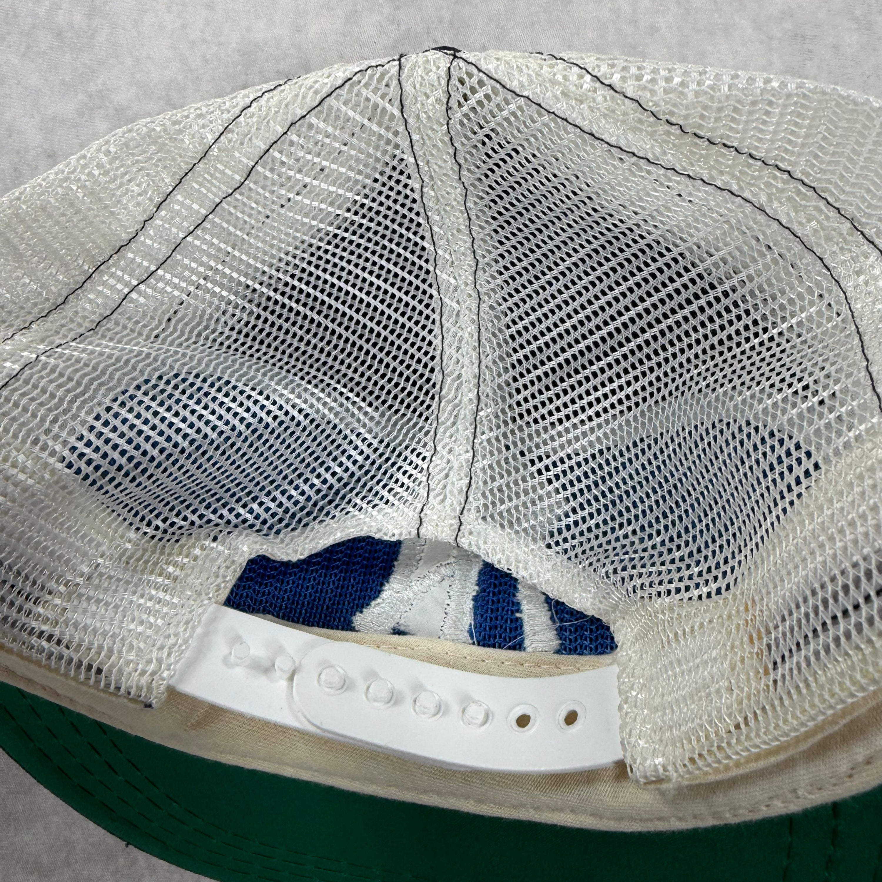 Vintage 1980's New York Yankees Two Tone Snapback (OS)