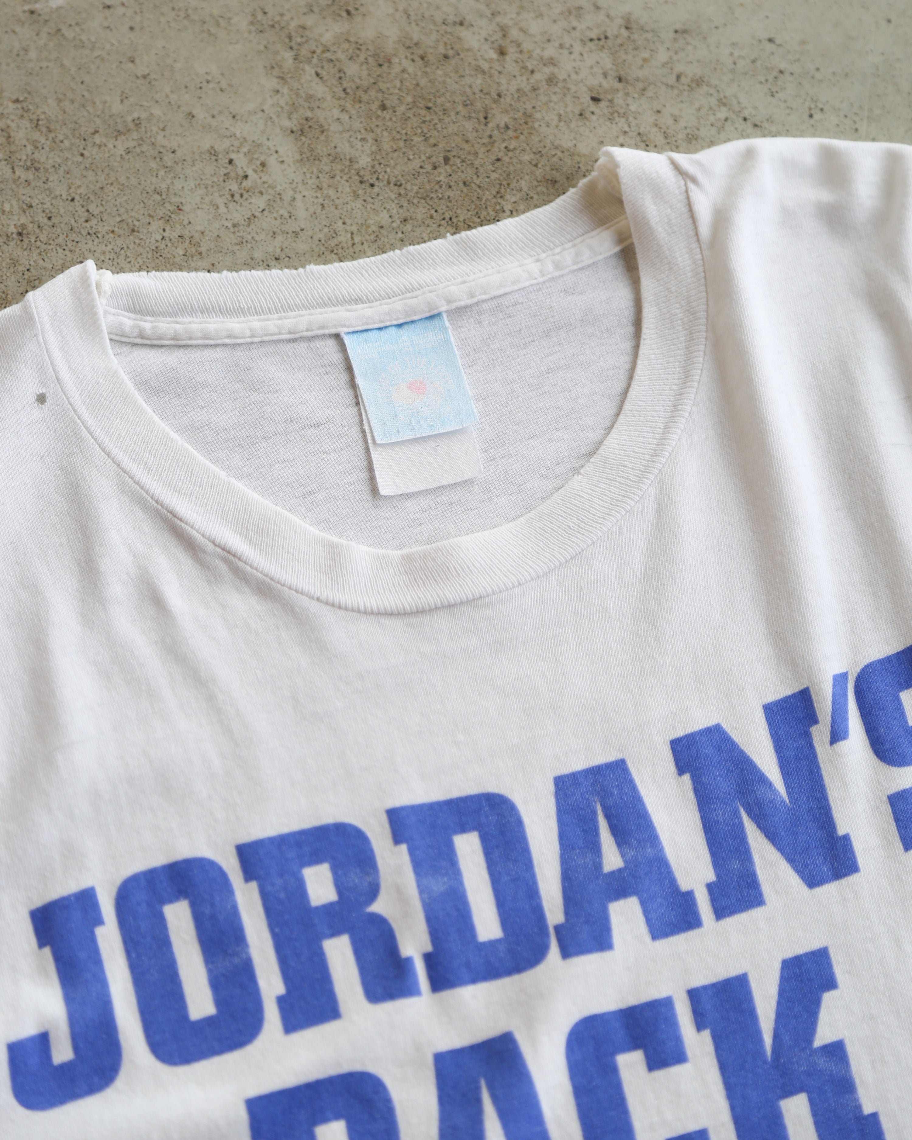Michael "Jordan's Back Wheaties" NBA T-Shirt White (XL)