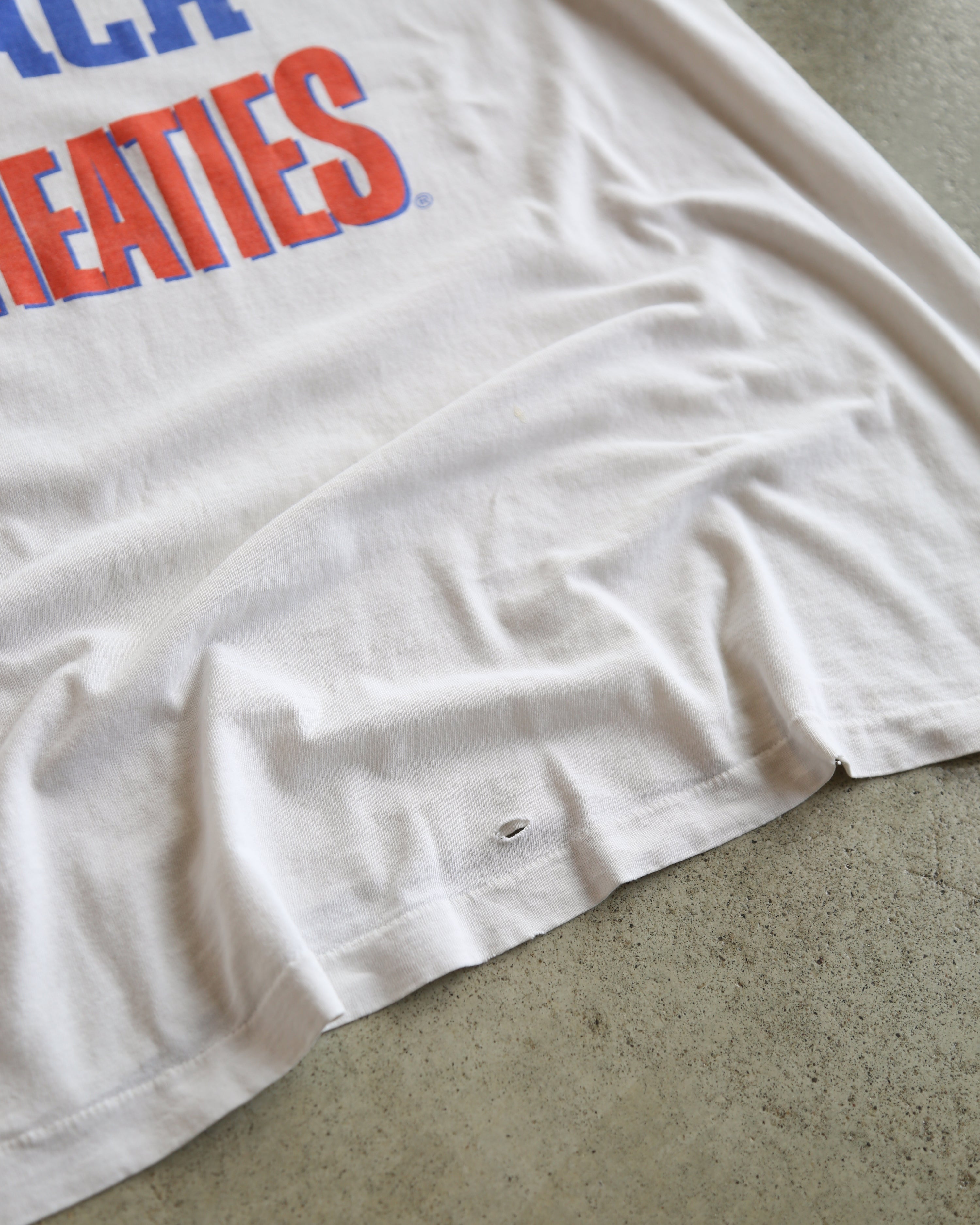Michael "Jordan's Back Wheaties" NBA T-Shirt White (XL)