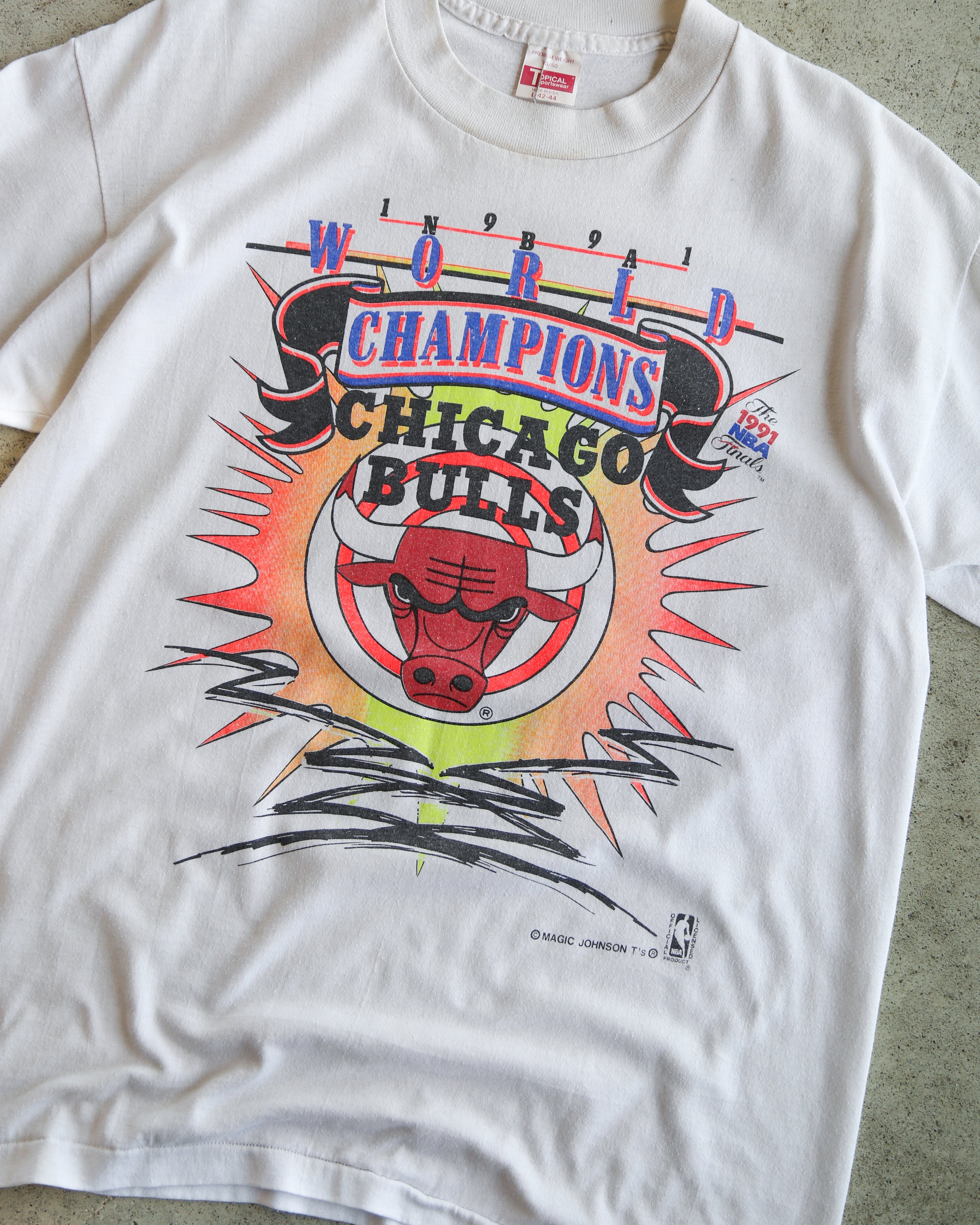 Chicago Bulls 1991 World Champions T-Shirt (L)