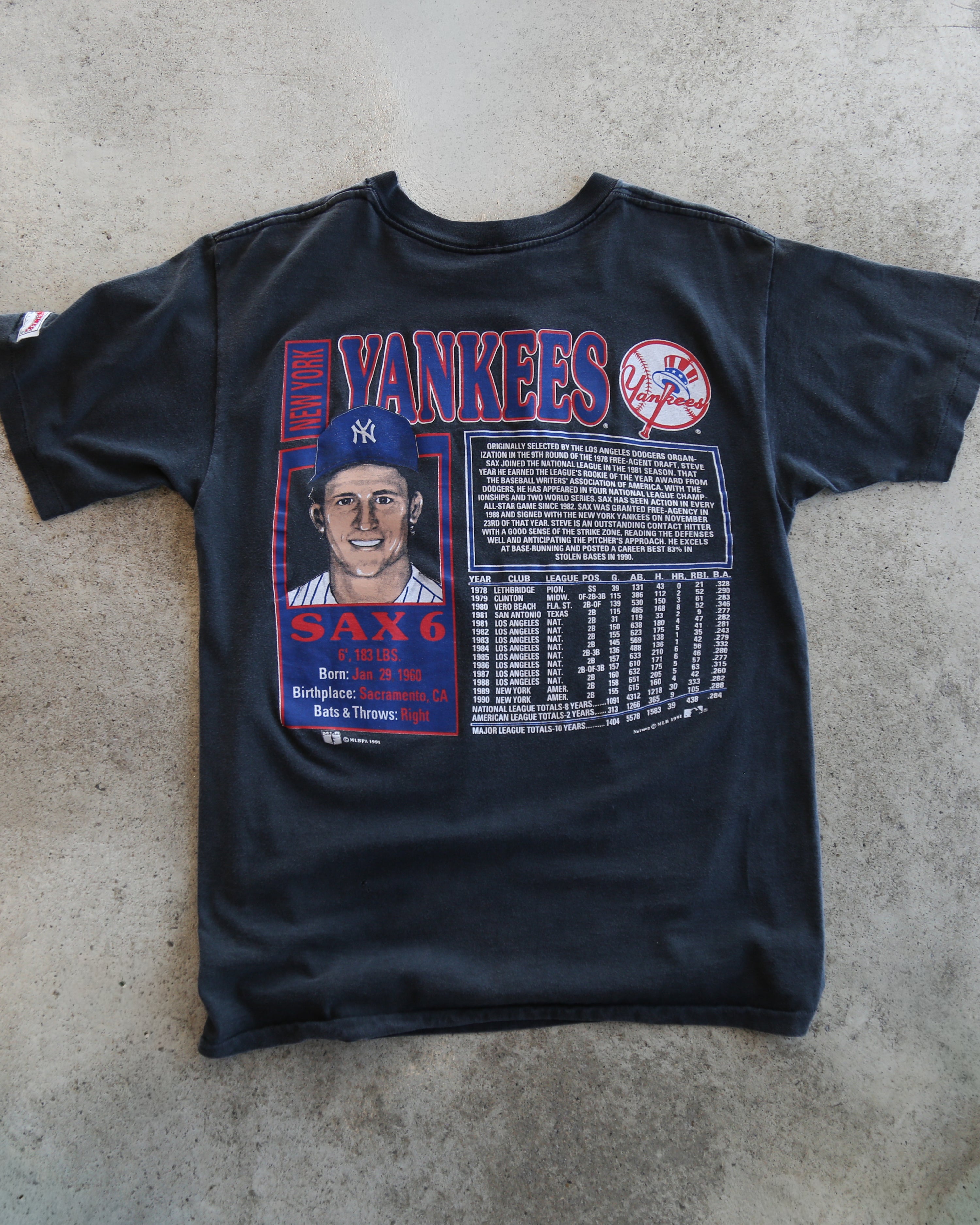Vintage 1991 Yankees Steve Sax Nutmeg Player T-Shirt (L)
