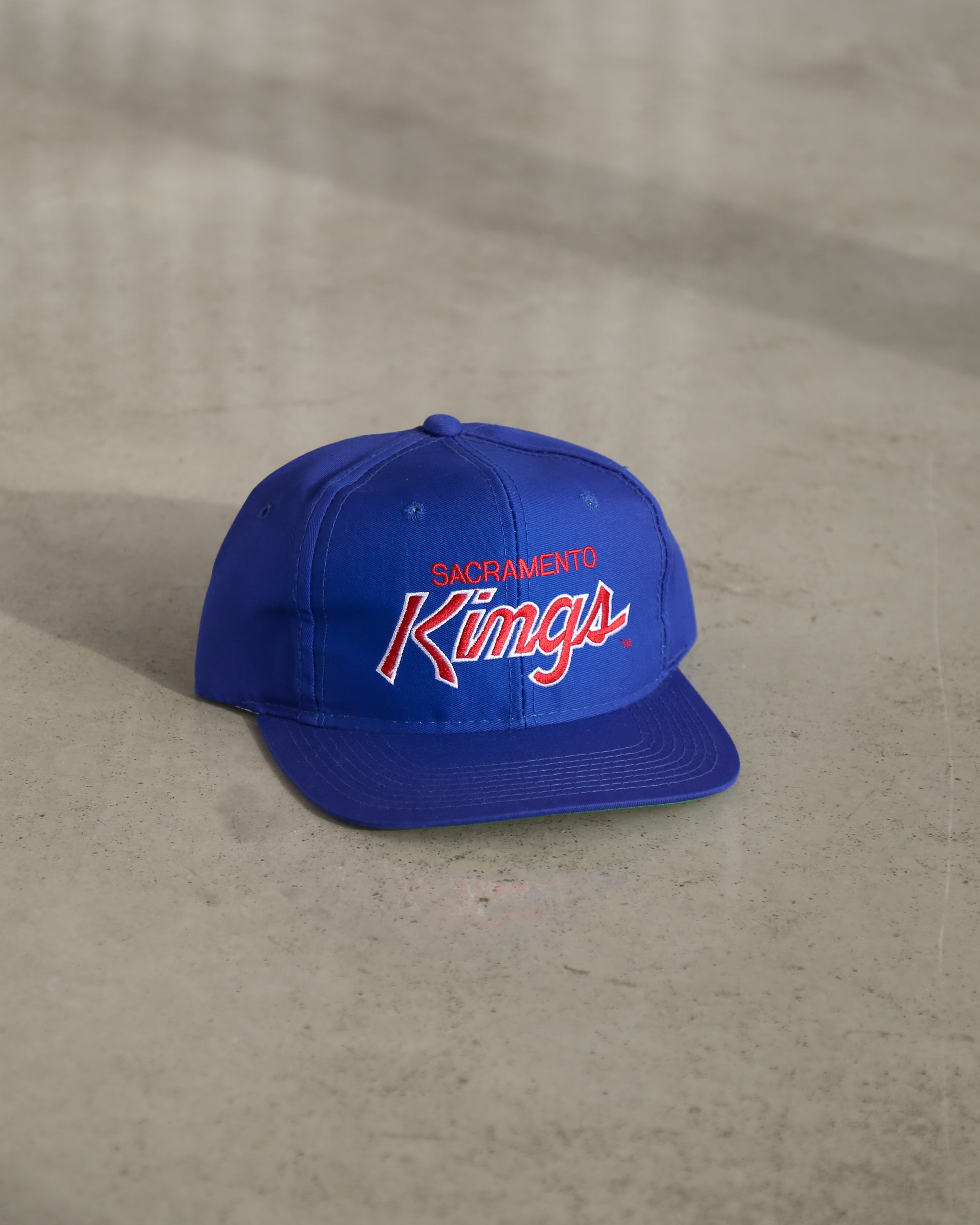 Vintage 90s Sacramento Kings Sports Specialties Script Snapback Hat