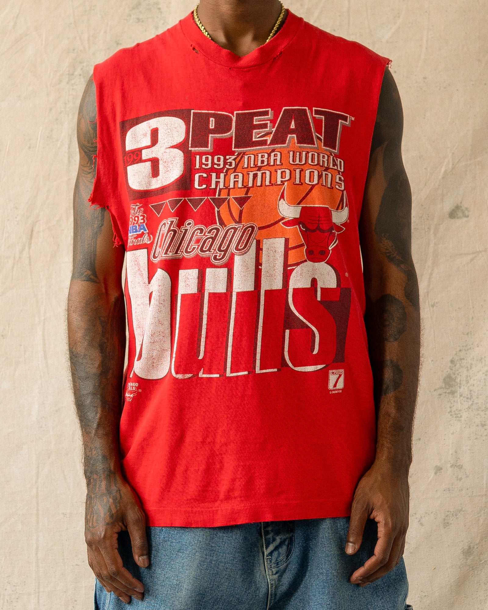 Vintage 1993 Chicago Bulls 3 Peat Cut-off T-Shirt Red (L)