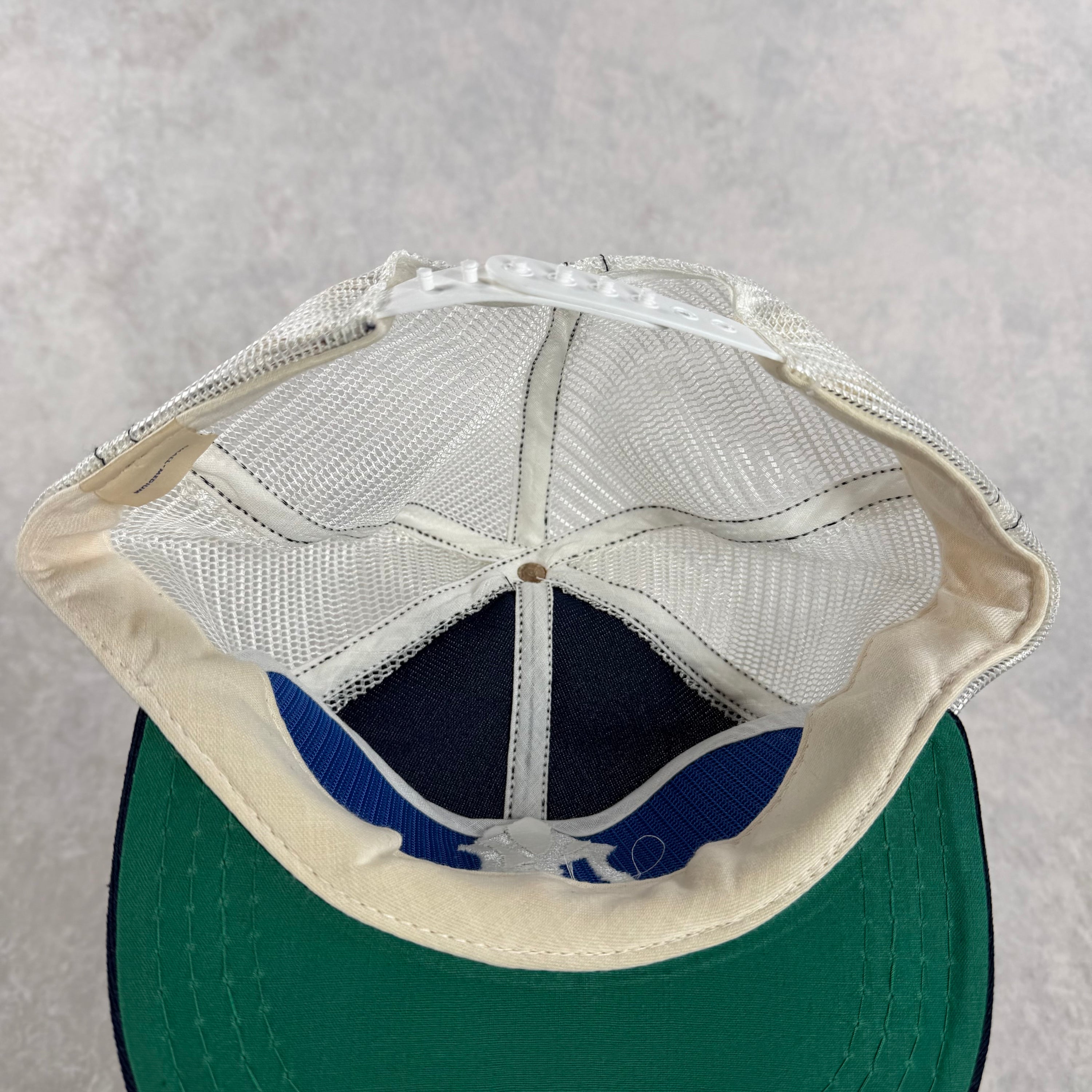Vintage 1980's New York Yankees Two Tone Snapback (OS)