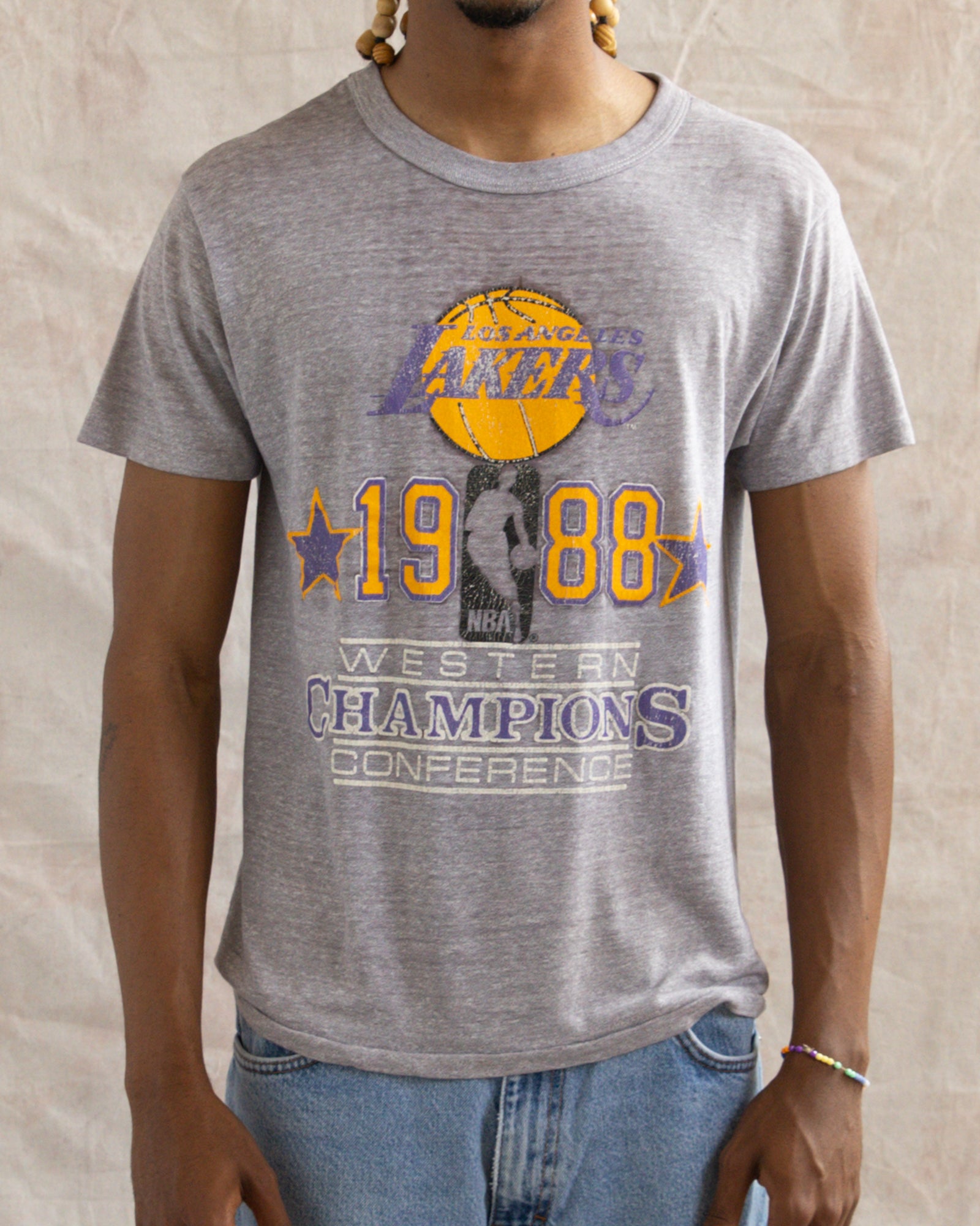 Vintage 1988 Los Angeles Lakers NBA T-Shirt Grey (L)